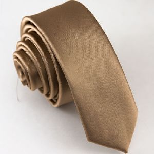 Узкий светло-коричневый галстук